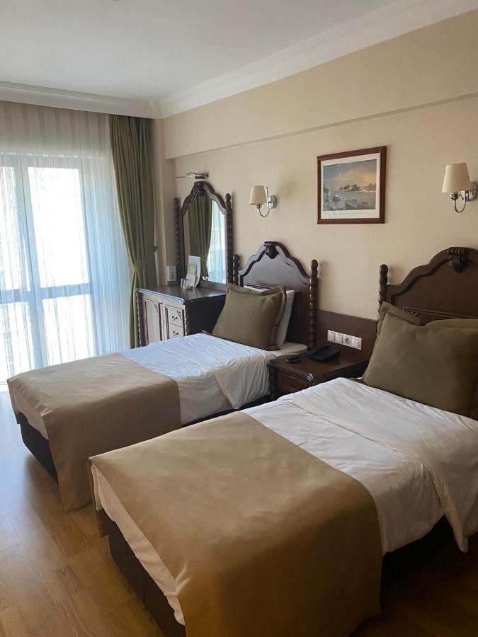 Hotel Bueyuek Levent อิสตันบูล ภายนอก รูปภาพ